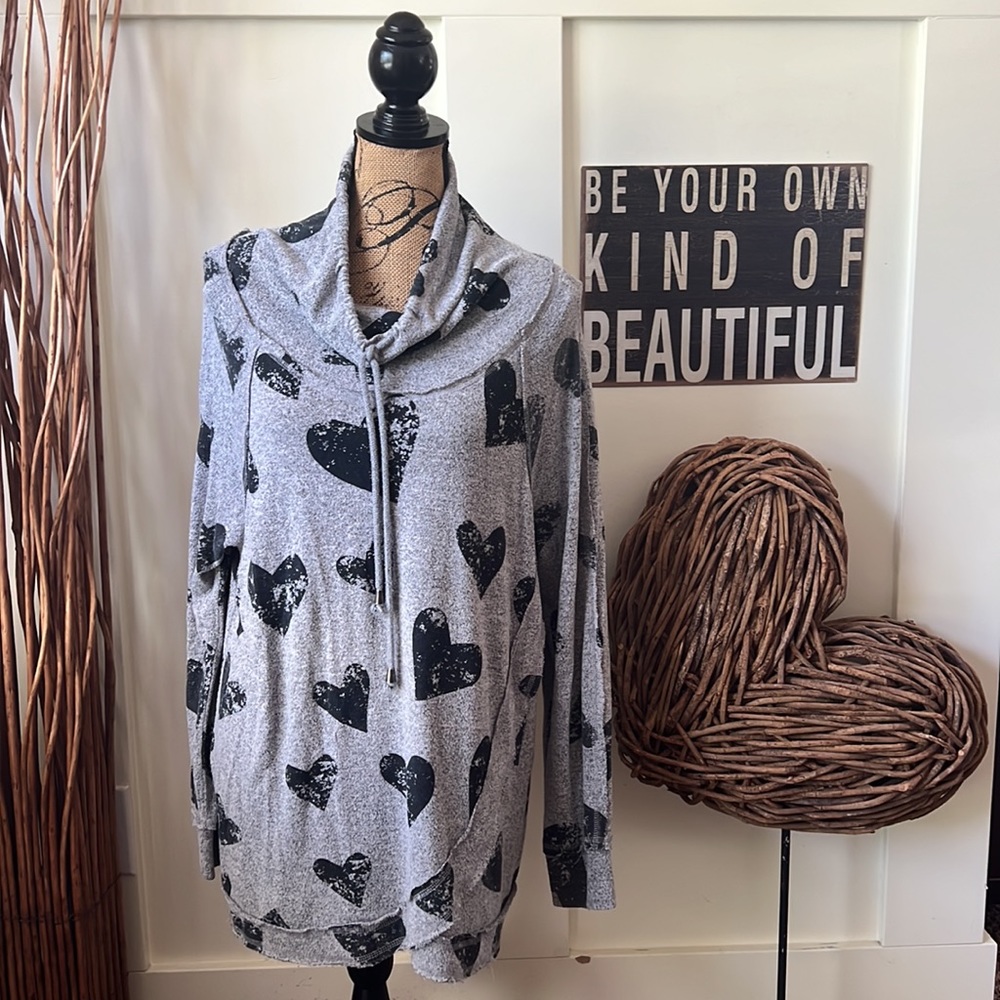 Chelsea And Theodore Soft Gray With Black Hearts Drawstring Cowl Neck Tunic